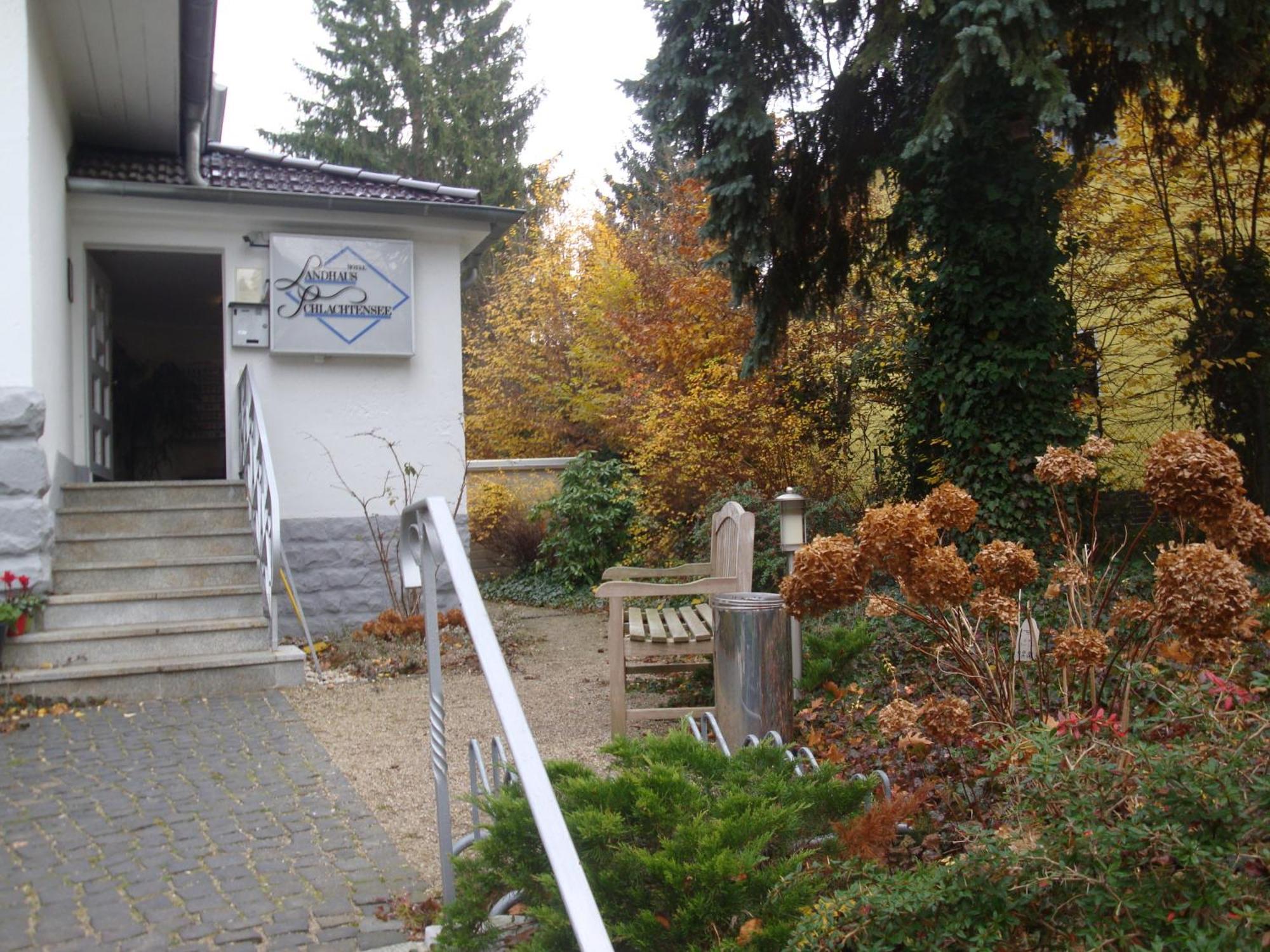 Hotel Landhaus Schlachtensee Берлин Екстериор снимка